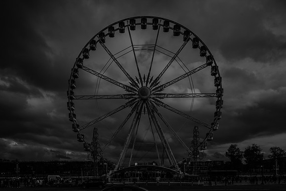 DARK CITIES PARIS