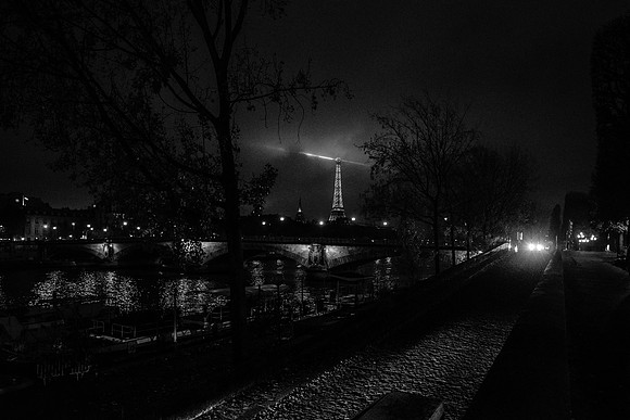 DARK CITIES PARIS