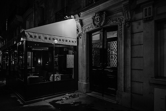 DARK CITIES PARIS