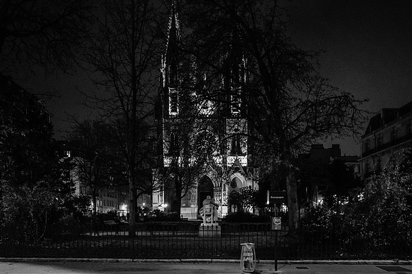 DARK CITIES PARIS