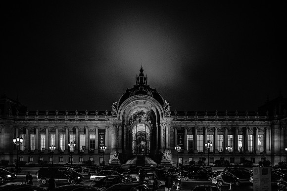 DARK CITIES PARIS