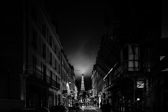 DARK CITIES PARIS