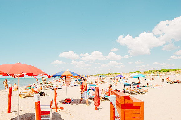 LIFE IS A BEACH A