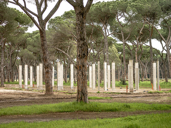 UNCOMMON OSTIA