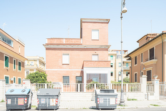 LUNGOILMARE