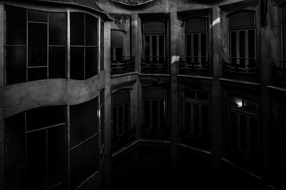 DARK CITIES BARCELONA