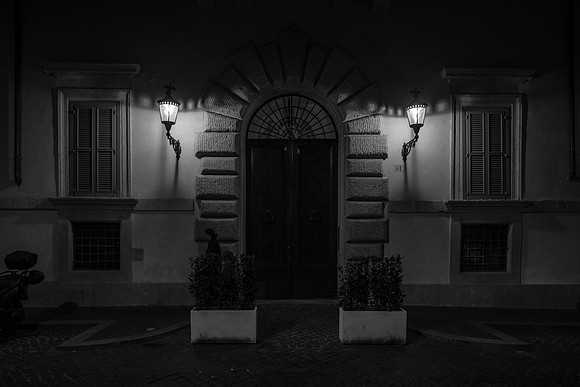 DARK CITIES ROME